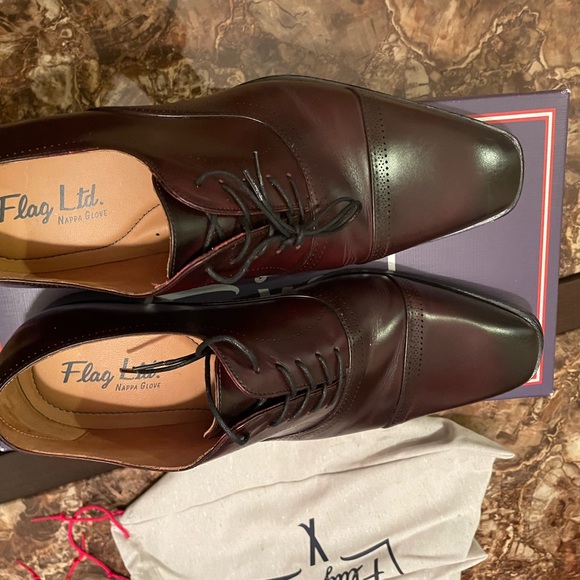 FLAG LTD - Picture 6 of 13